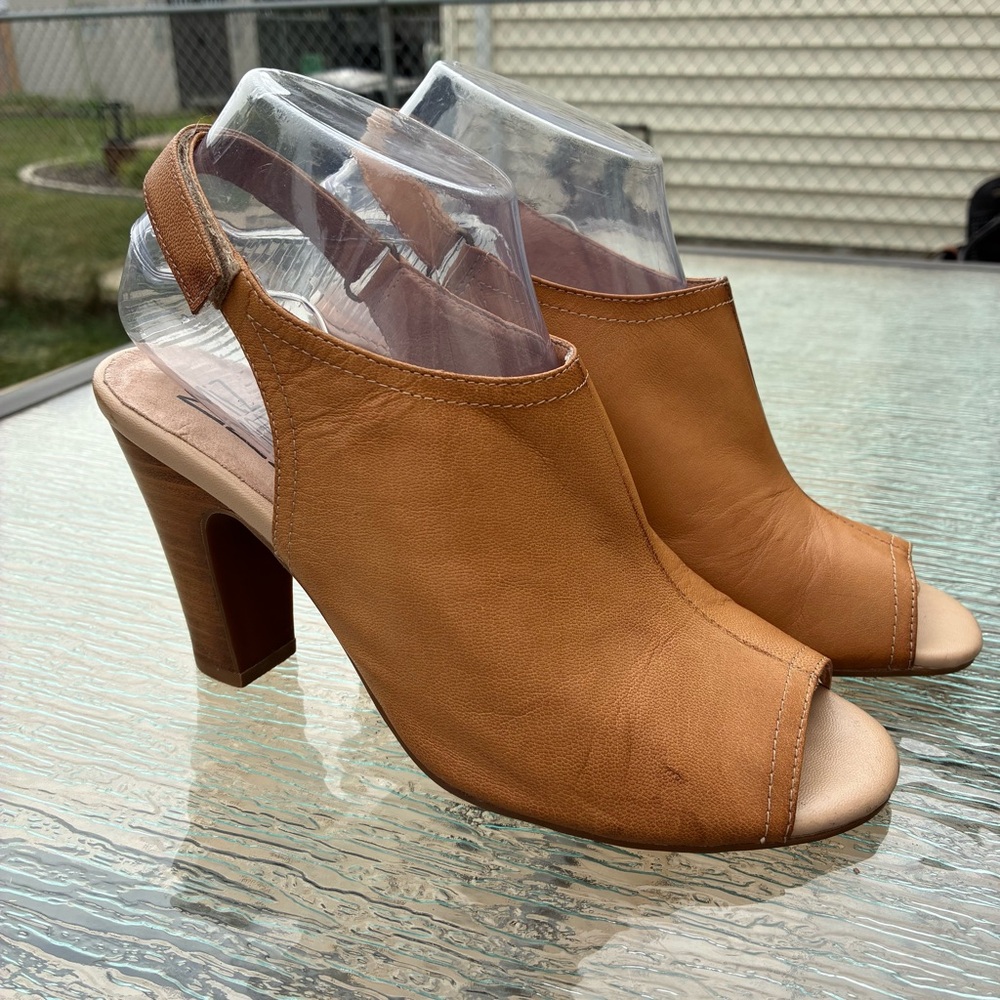 Miz Mooz Jada Brandy Slingback Block Heel Peep Toe Sandals